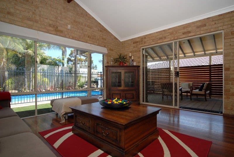 72 Riley Road, KARDINYA WA 6163, Kardinya - Thumbnail 3