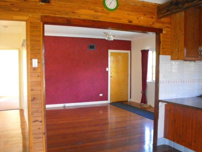 13 Kefford Street, KINGAROY QLD 4610, Kingaroy - Thumbnail 3