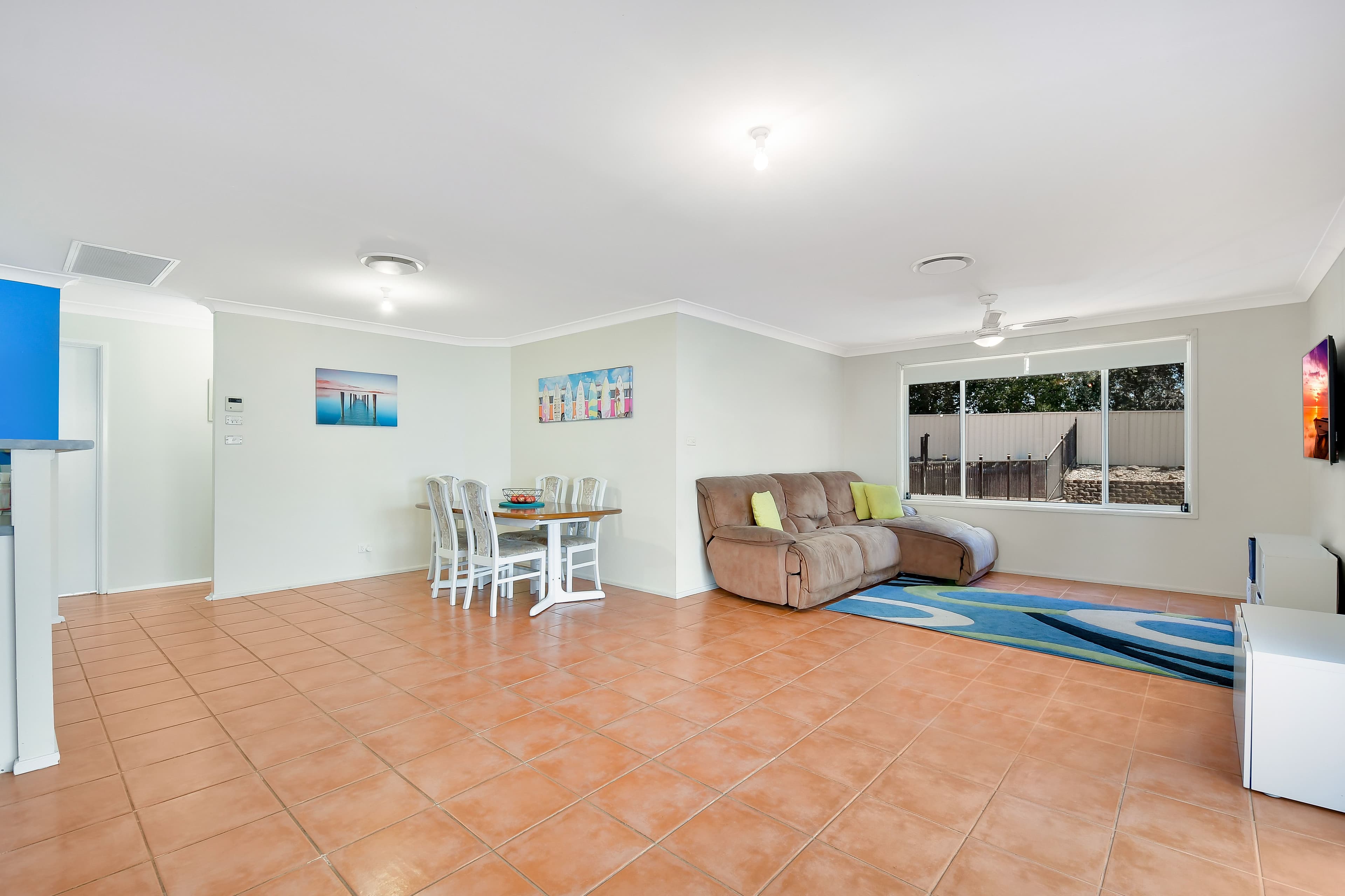 28 Spence Place, St Helens Park - Thumbnail 5