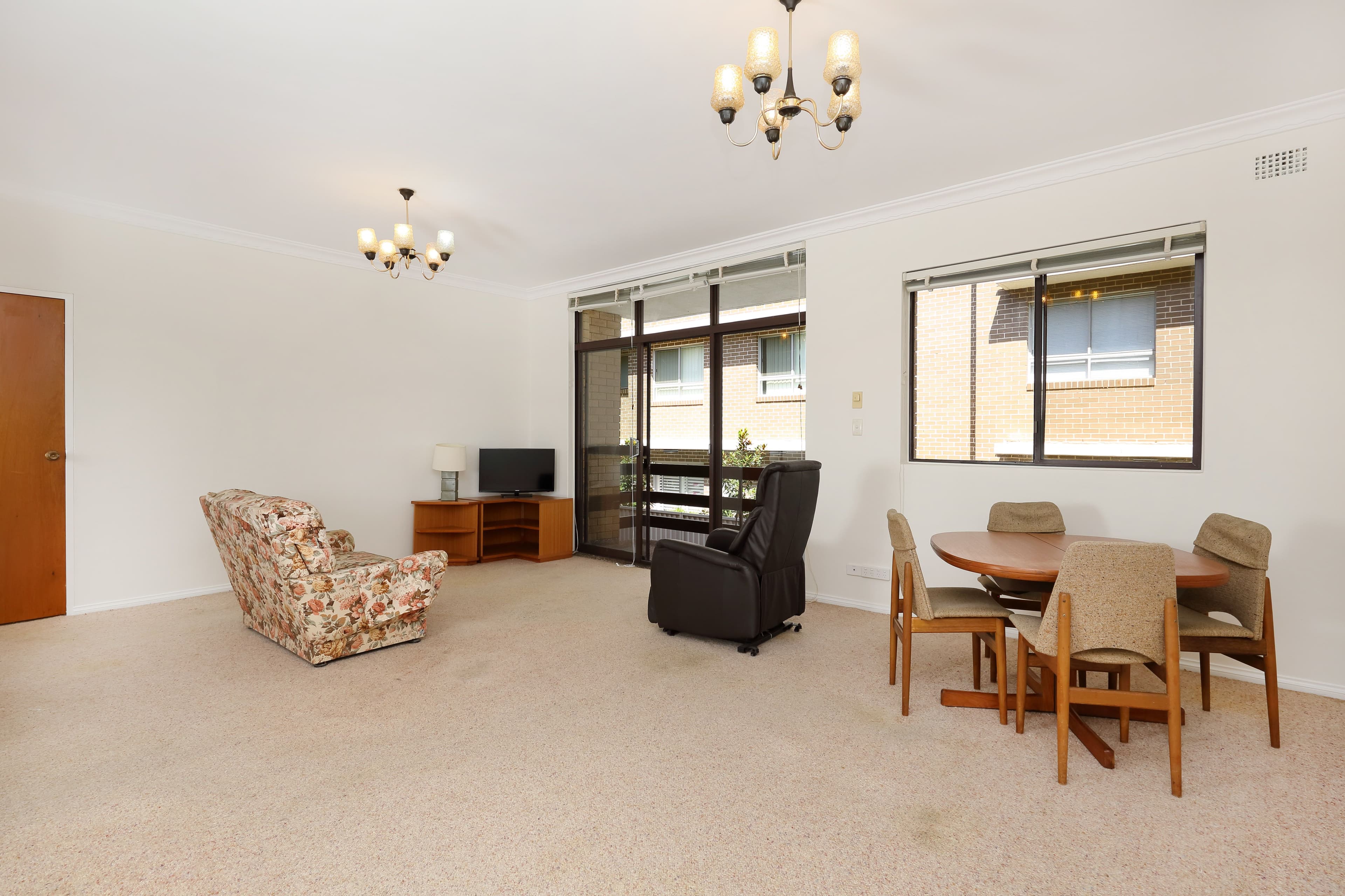 47 Rosa Street, Oatley NSW 2223, Oatley - Thumbnail 2