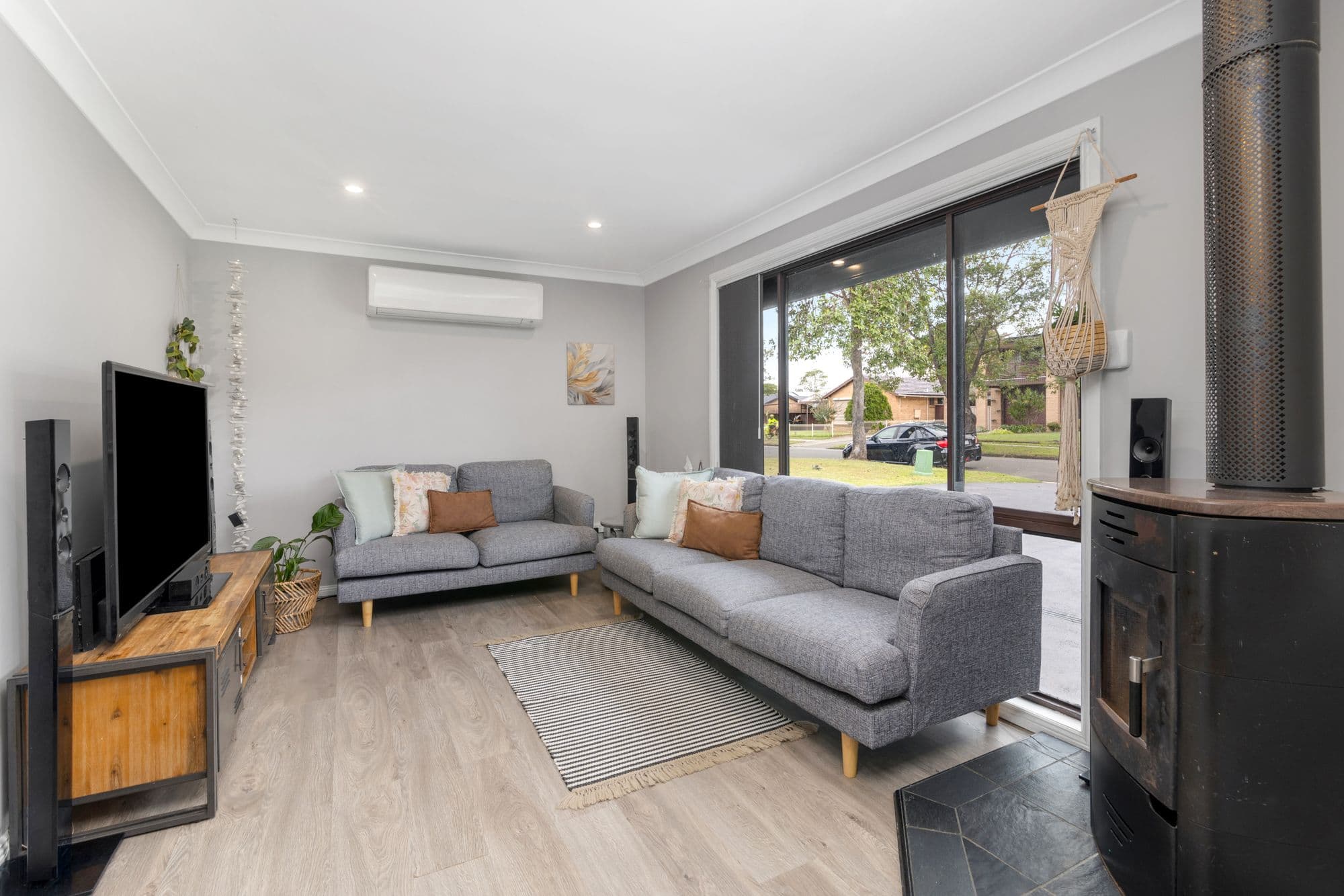 20 Huntingdon Parade, Cambridge Gardens NSW 2747, Cambridge Gardens - Thumbnail 2
