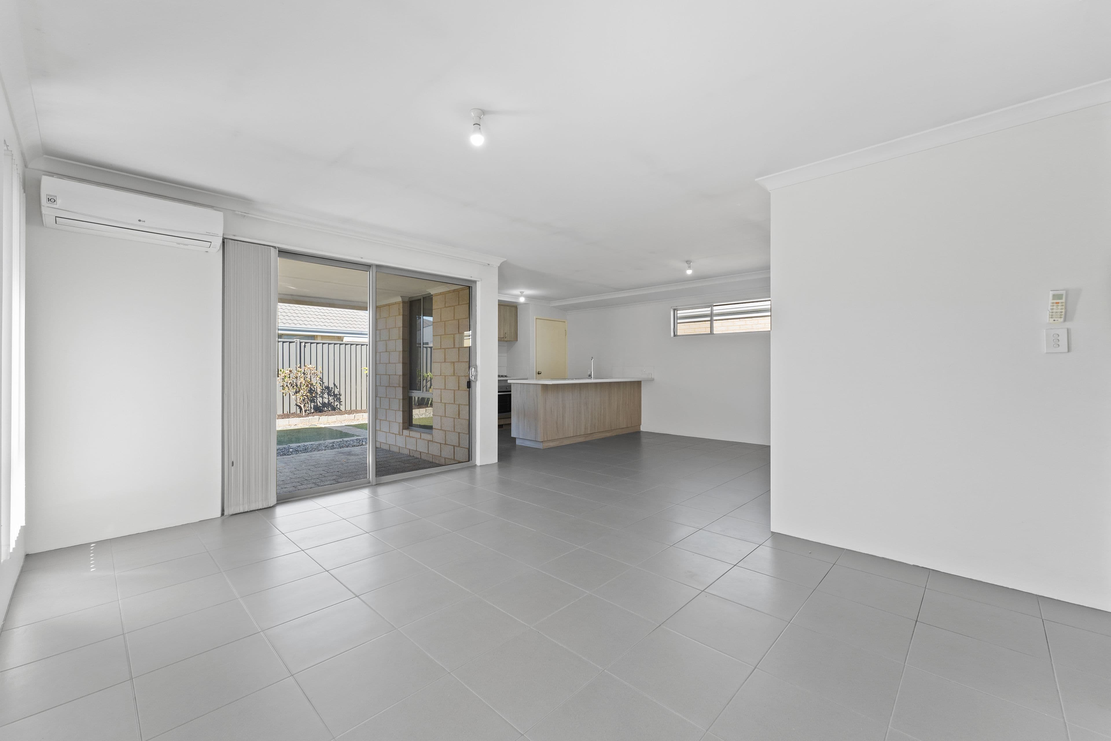 60 Boorabbin Drive, Baldivis WA 6171, Baldivis - Thumbnail 5