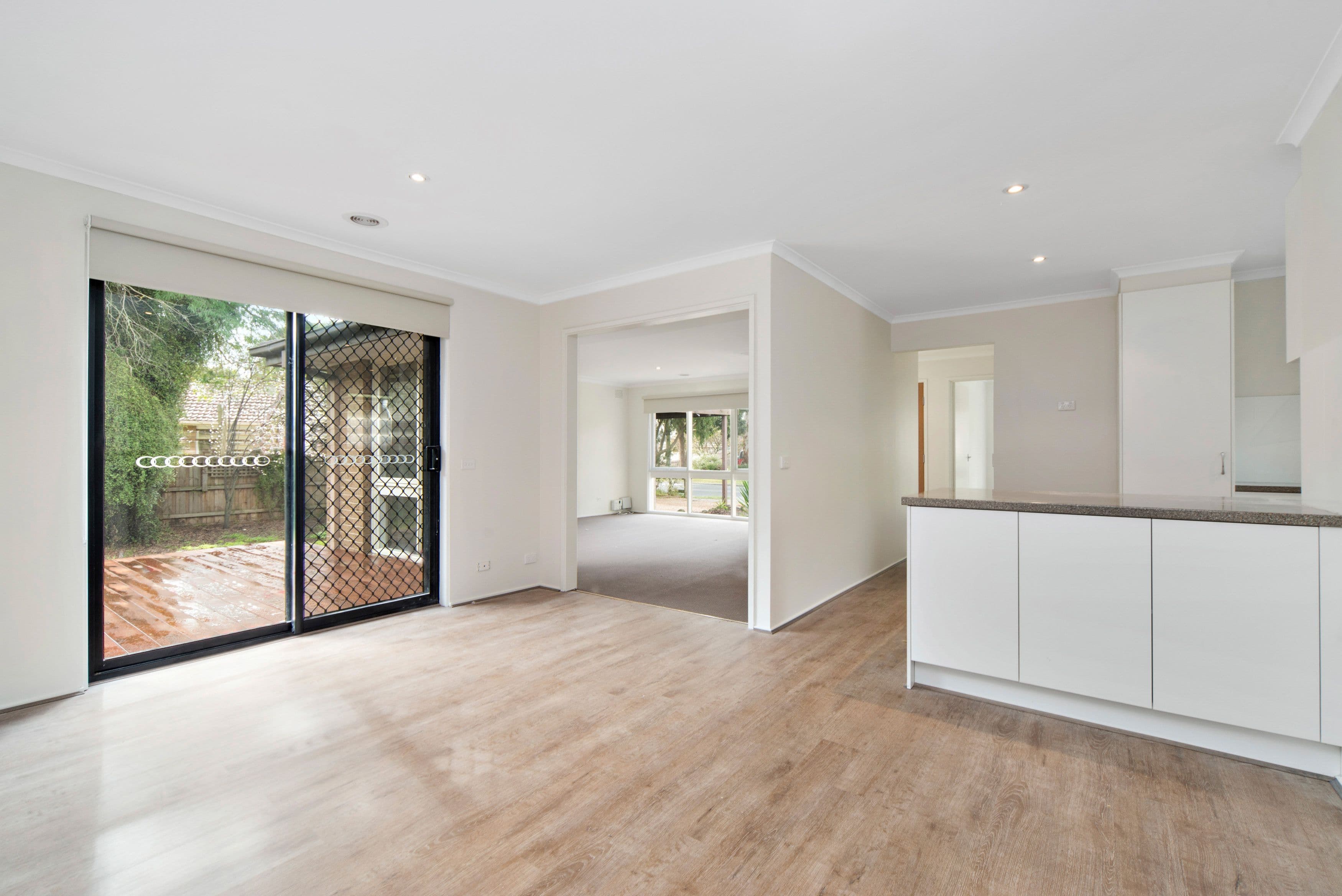 10 Inglenook Crescent, Frankston VIC 3199, Frankston - Thumbnail 3