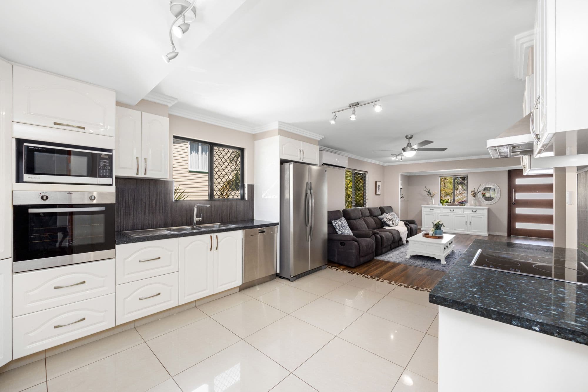 312 Mt Gravatt Capalaba Road, Wishart QLD 4122, Wishart - Thumbnail 7