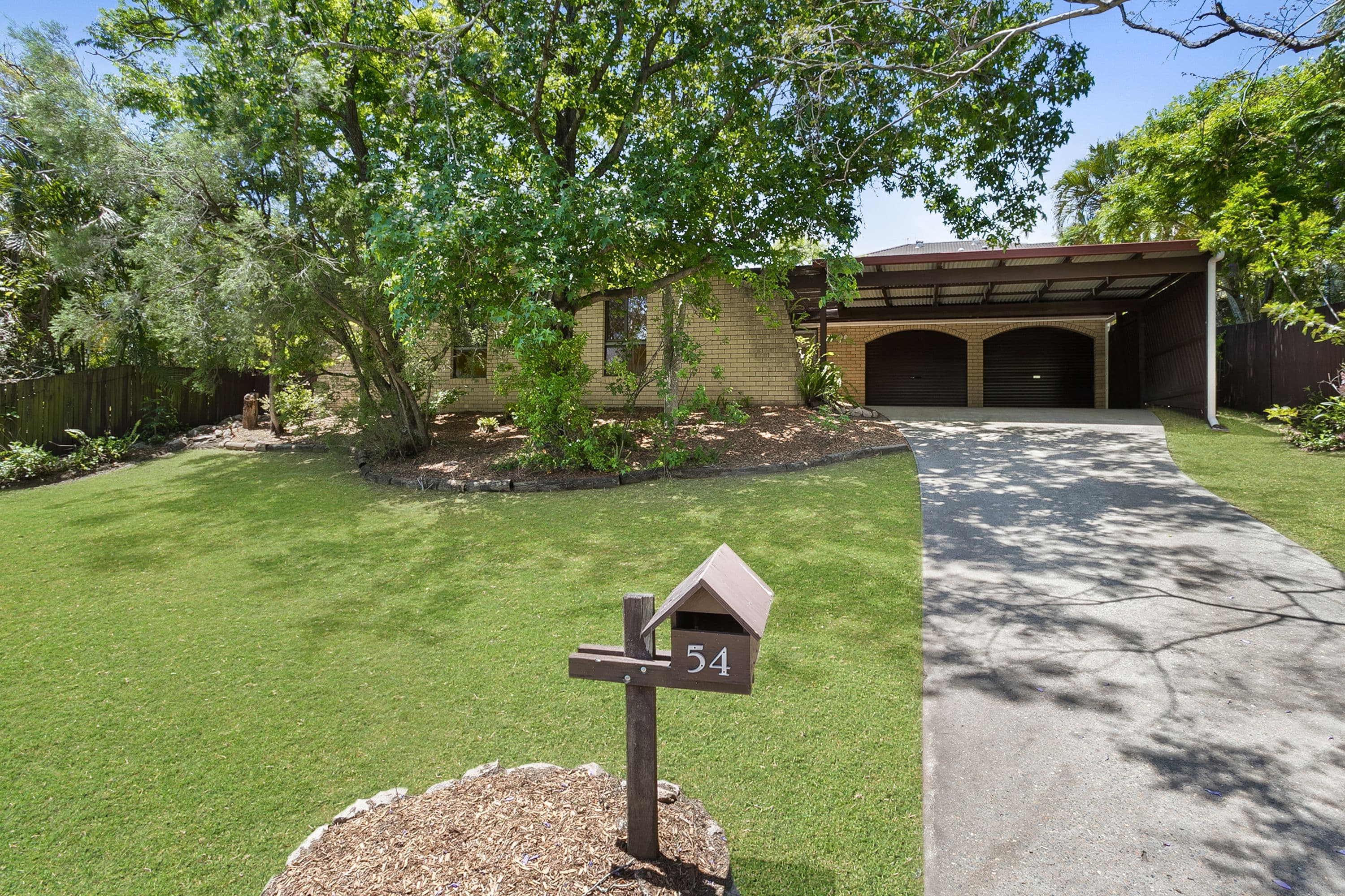 8/27-29 Invermay Grove, Rosanna, Rosanna - Image 1