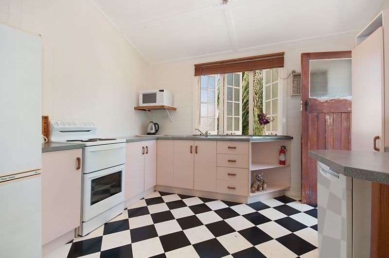49 Hughes Street, HERMIT PARK QLD 4812, Hermit Park - Thumbnail 3