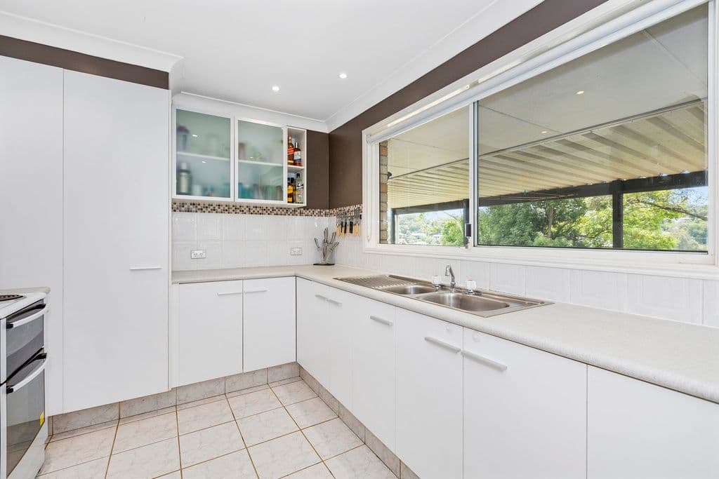 13 Shamrock Avenue, Banora Point - Thumbnail 5