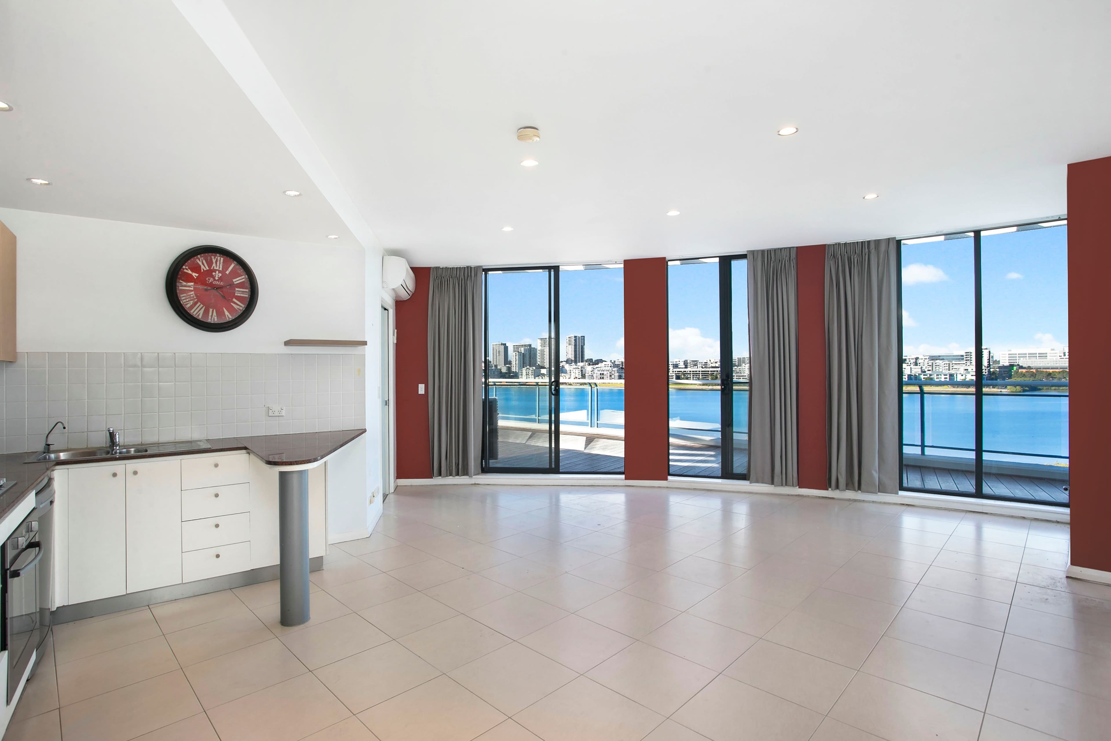 27 Bennelong Parkway, Wentworth Point - Thumbnail 3