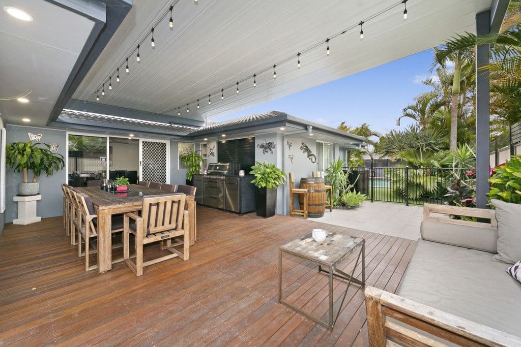 3 Betony Court, Elanora QLD 4221, Elanora - Thumbnail 2