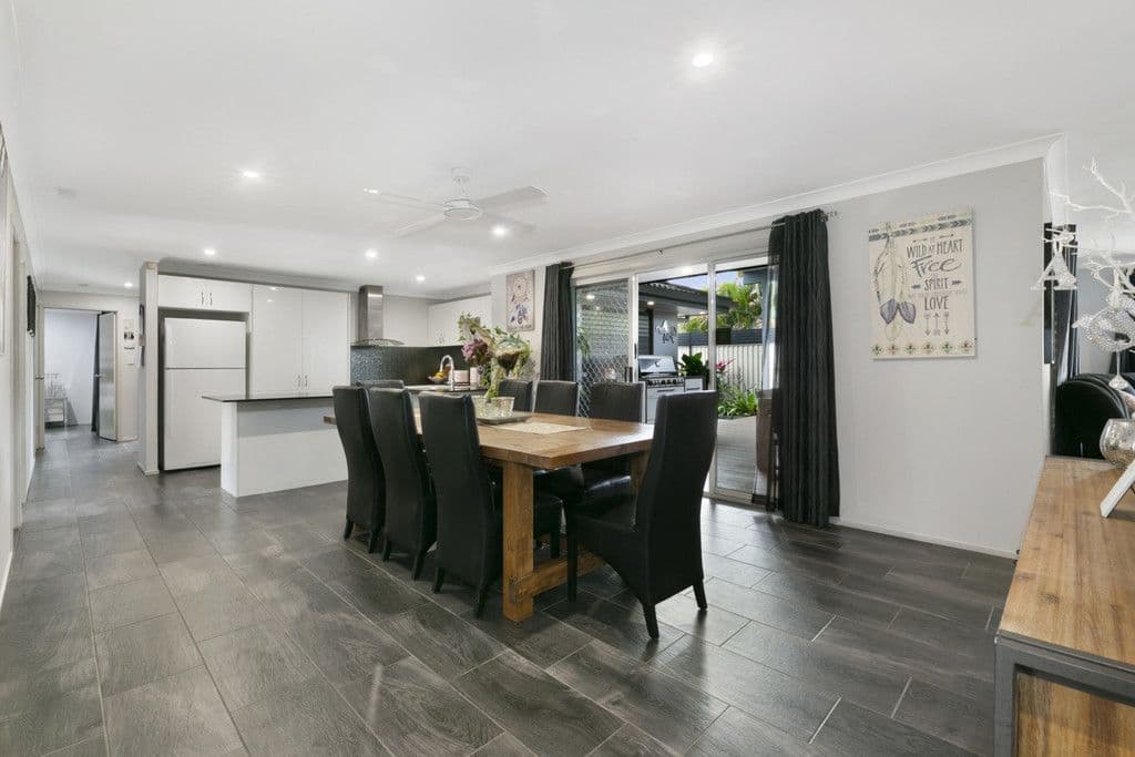 3 Betony Court, Elanora QLD 4221, Elanora - Thumbnail 5