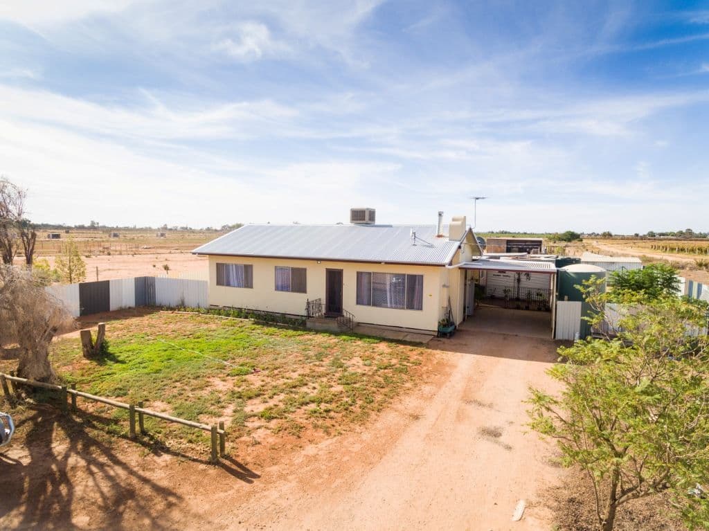132 Sixth Street, Merbein VIC 3505, Merbein - Thumbnail 2