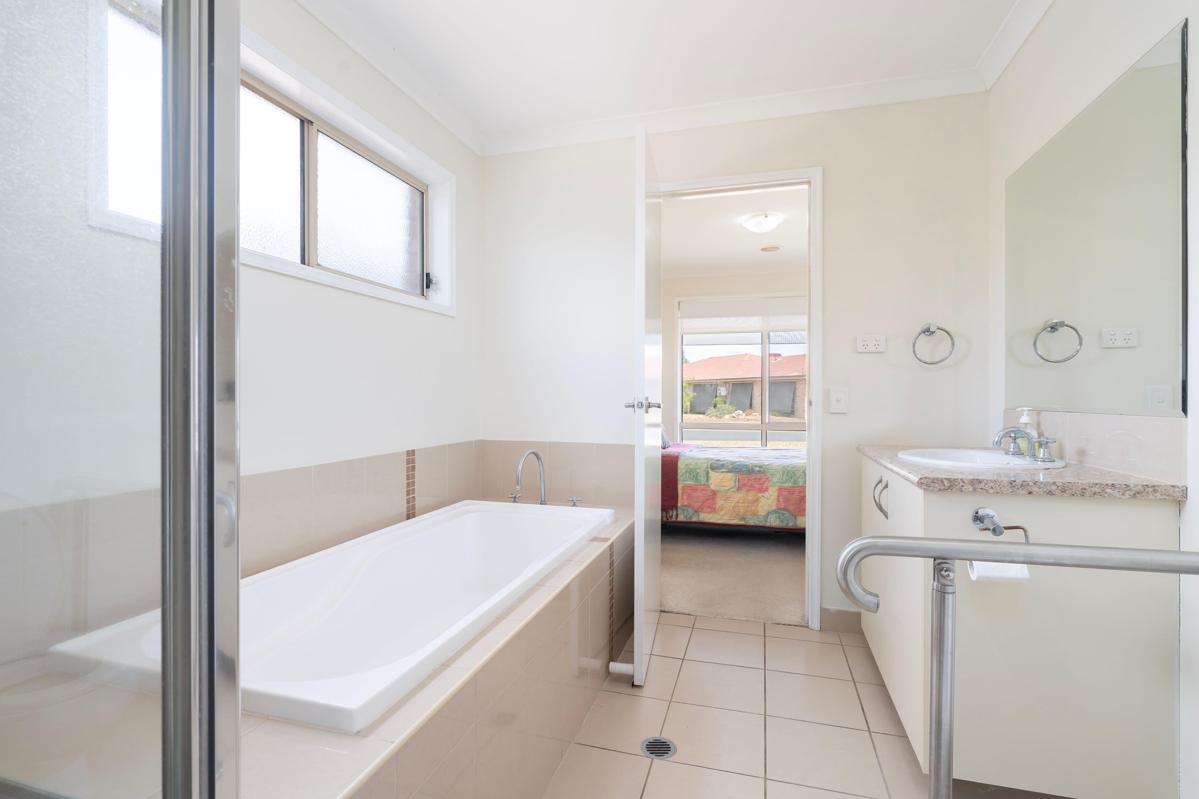 6 Lions Place, Culcairn NSW 2660, Culcairn - Thumbnail 7