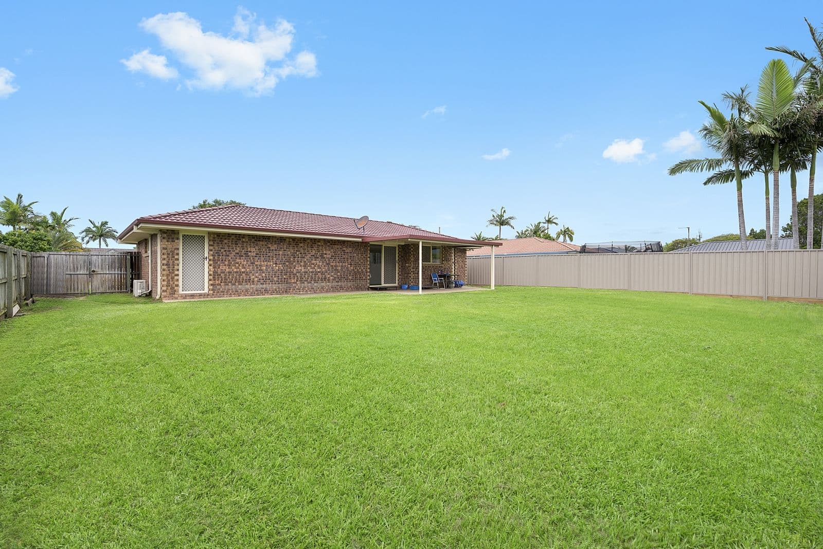 10 Blue Sails Court, West Lakes - Thumbnail 8