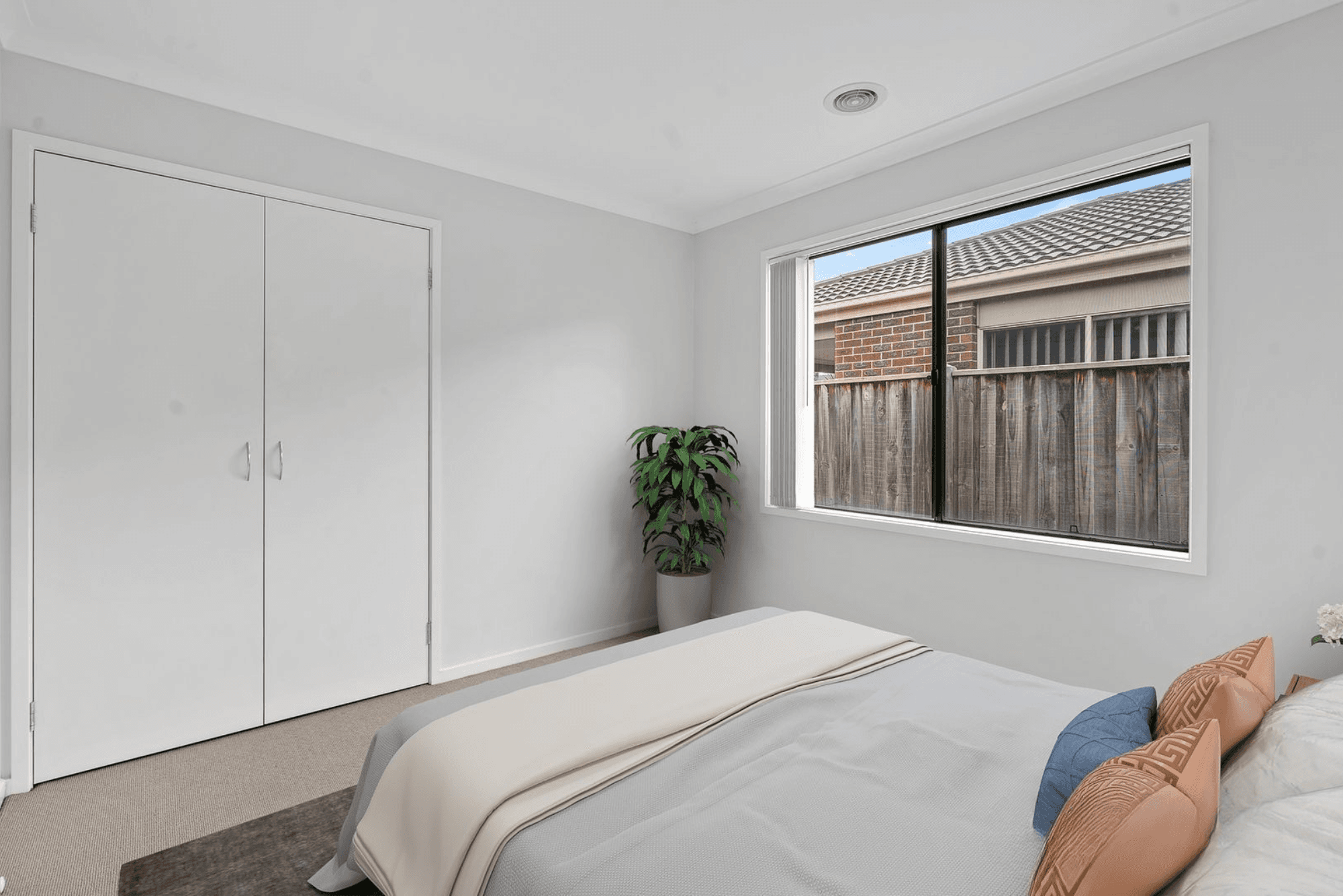 14 Mystic Grove, Point Cook VIC 3030, Point Cook - Thumbnail 4