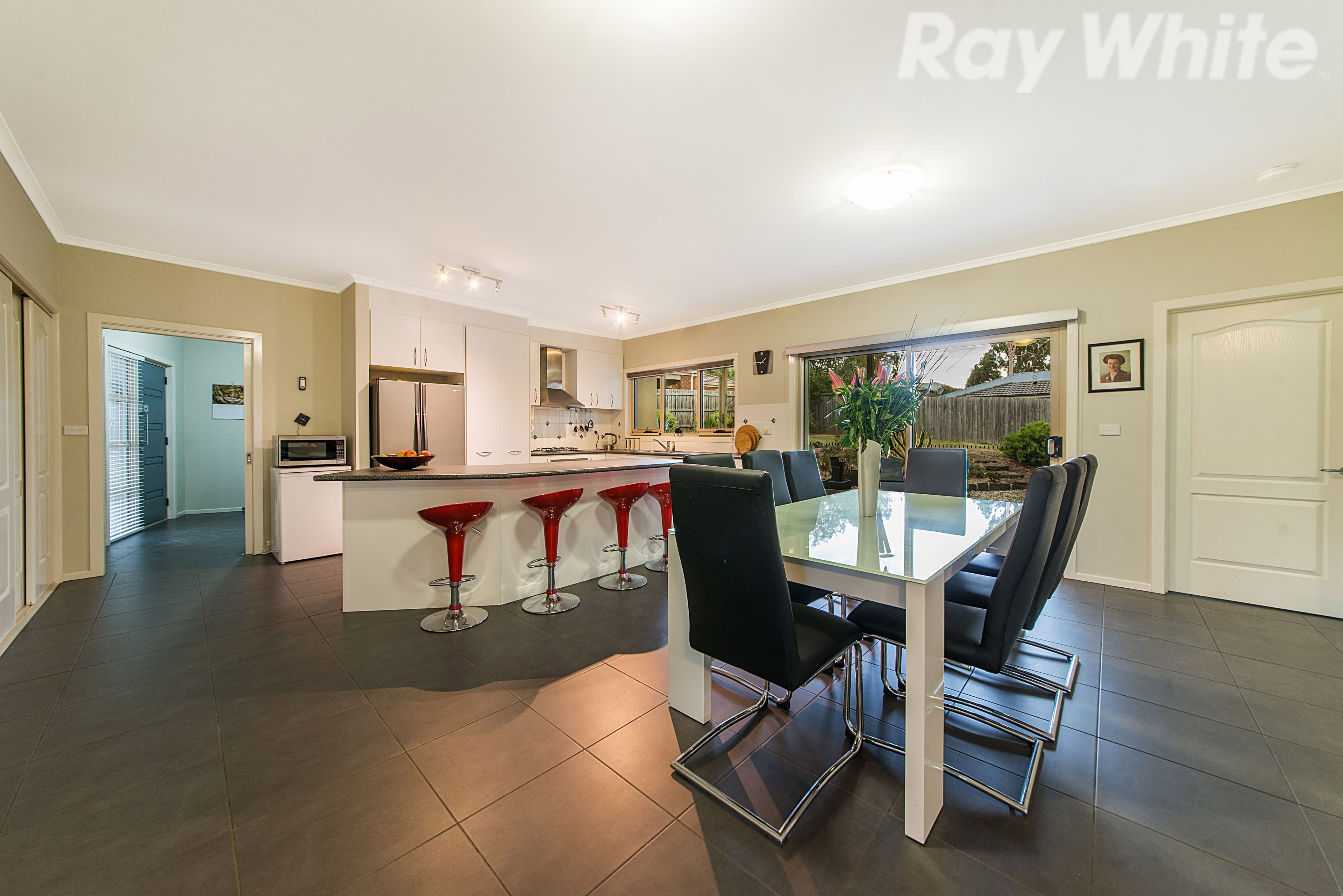 4 Butlers Road, Ferntree Gully VIC 3156, Ferntree Gully - Thumbnail 3
