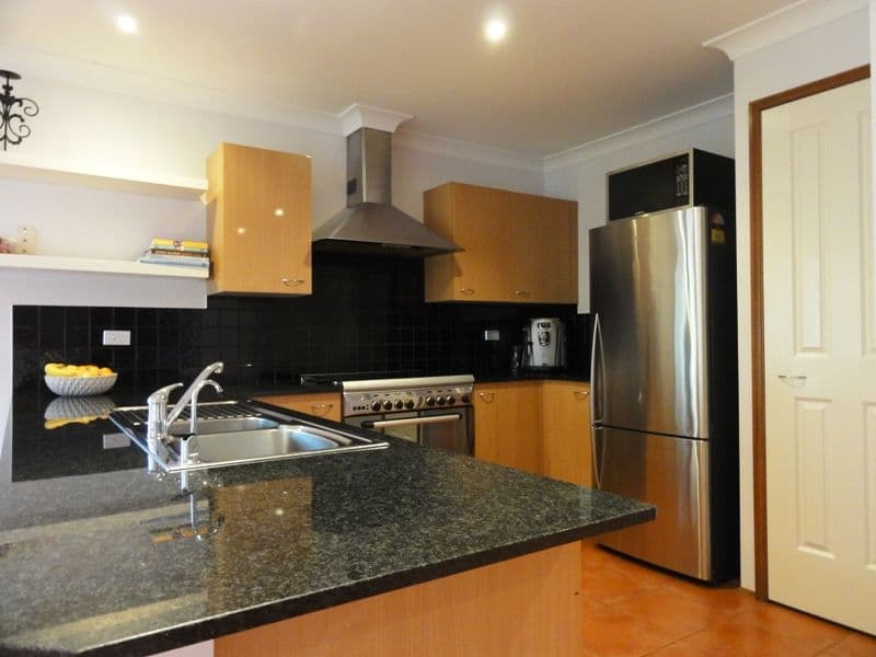 6 Hartfield Avenue, HORSLEY NSW 2530, Horsley - Thumbnail 4