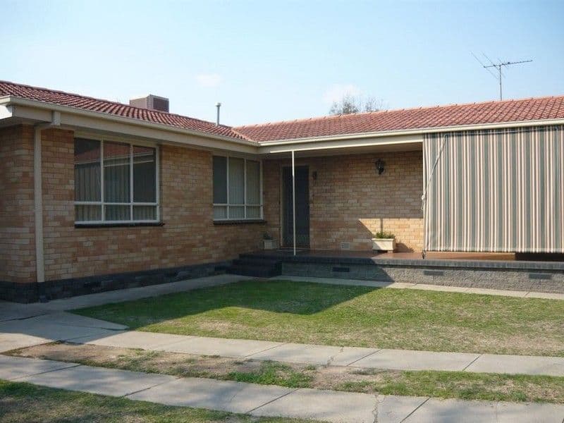 330 Cheyenne Drive, LAVINGTON NSW 2641, Lavington - Image 1