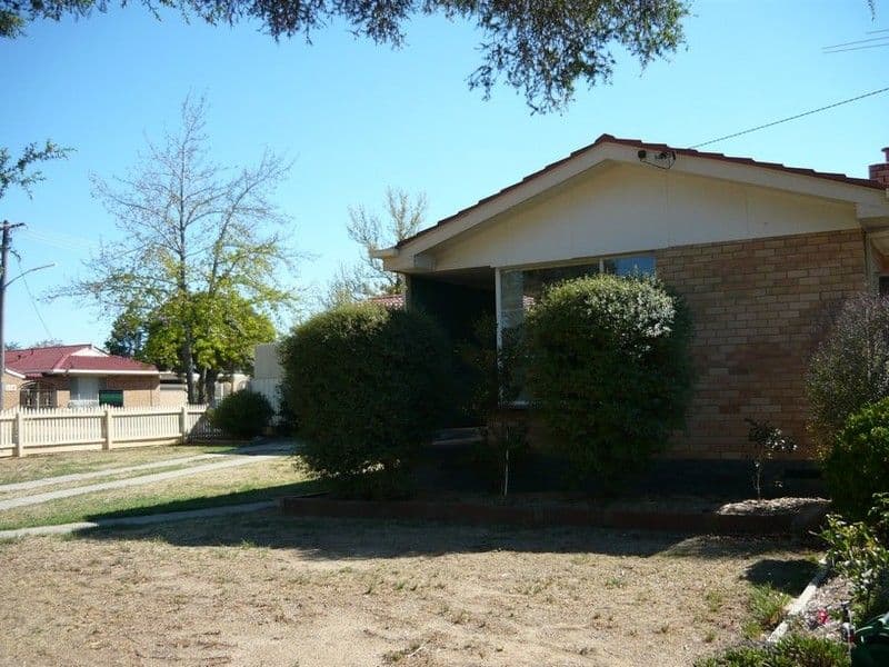 330 Cheyenne Drive, LAVINGTON NSW 2641, Lavington - Thumbnail 8