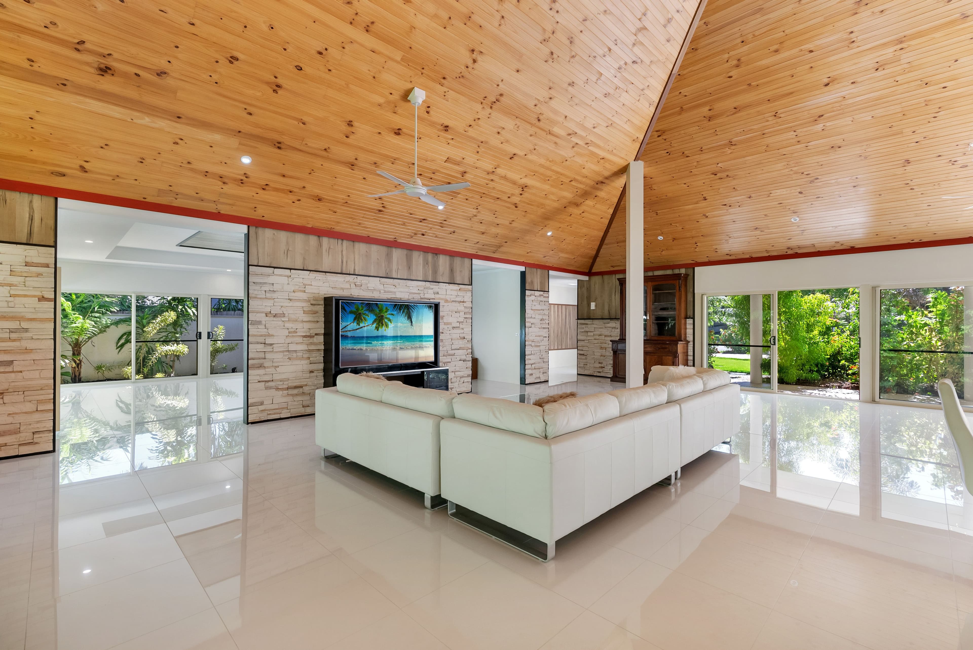 17 Gibson Close, Clifton Beach QLD 4879, Clifton Beach - Thumbnail 5