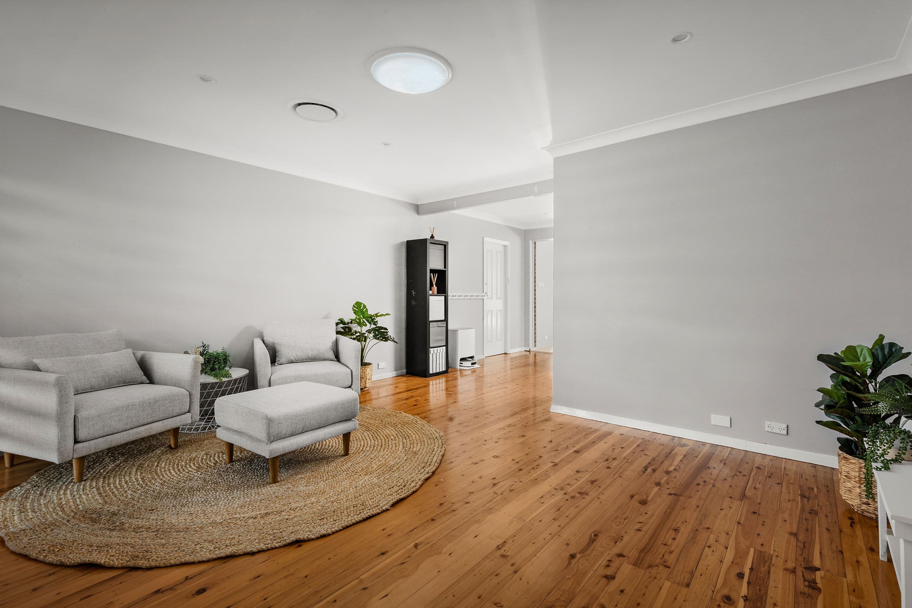 6 Naomi Street North, Baulkham Hills NSW 2153, Baulkham Hills - Thumbnail 2