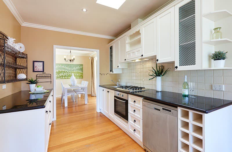 1 Hylton CrescentForest Hill, VIC 3131, Forest Hill - Thumbnail 2