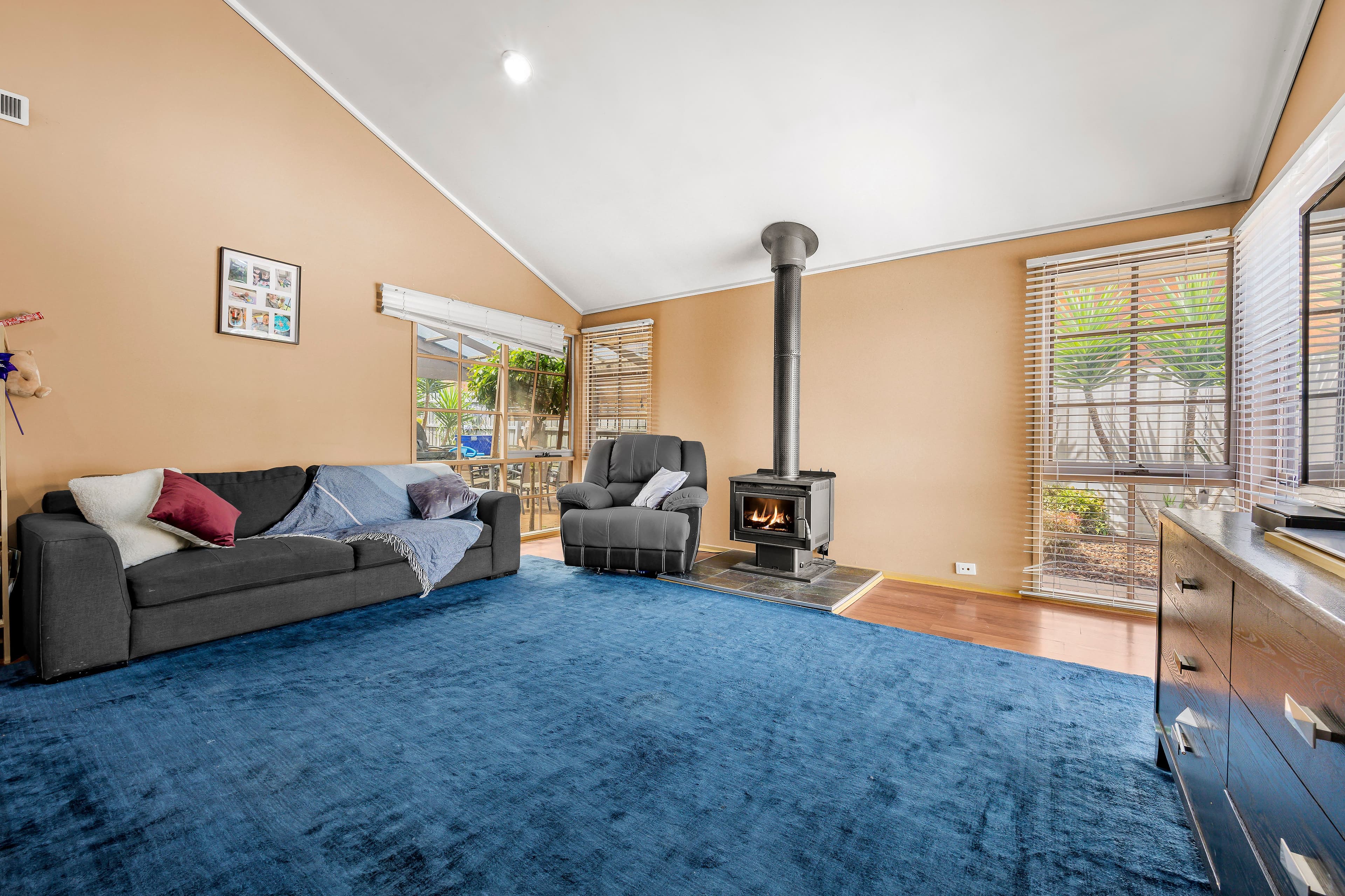 40 Pulford Crescent, Mill Park VIC 3082, Mill Park - Thumbnail 3