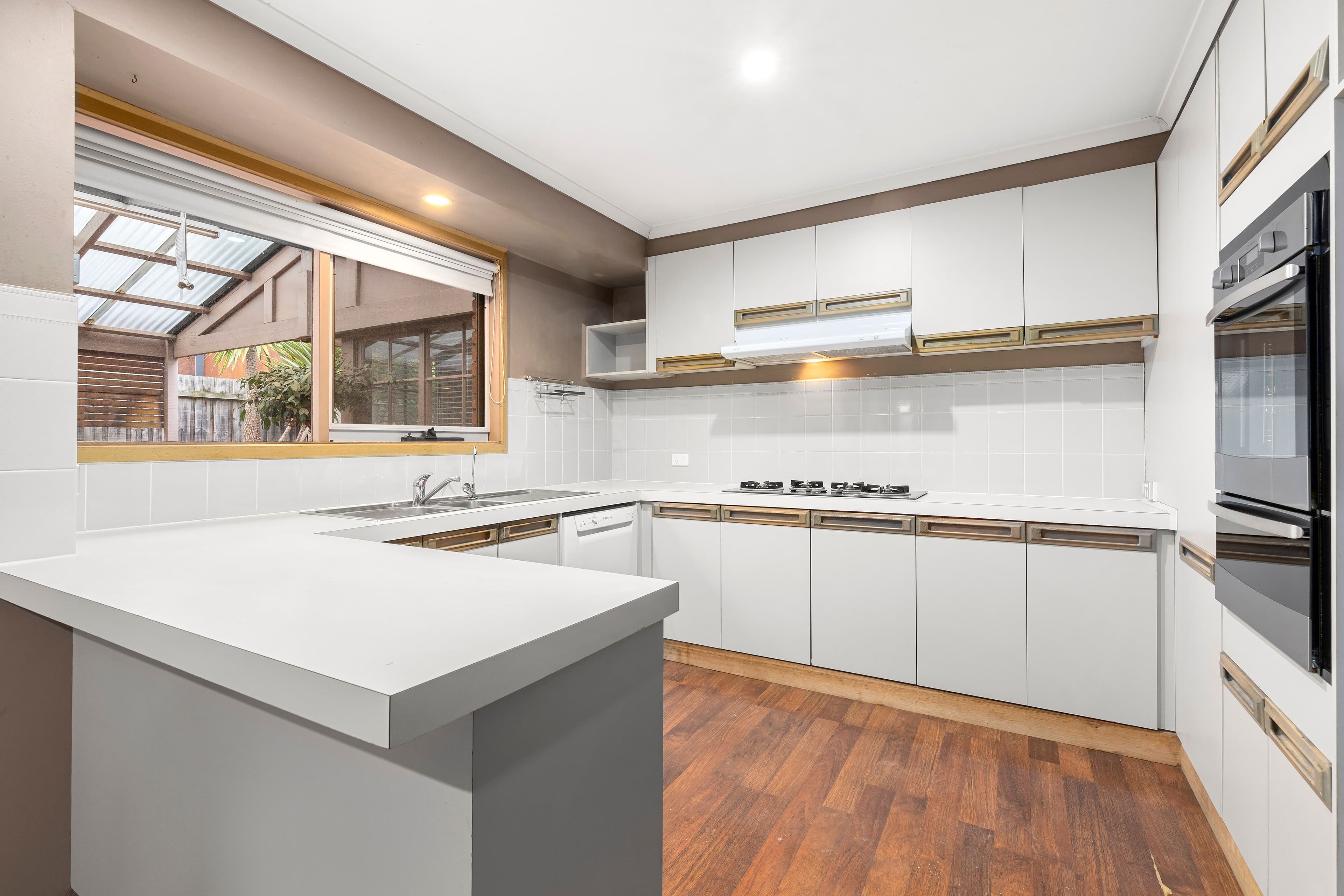 40 Pulford Crescent, Mill Park VIC 3082, Mill Park - Thumbnail 4