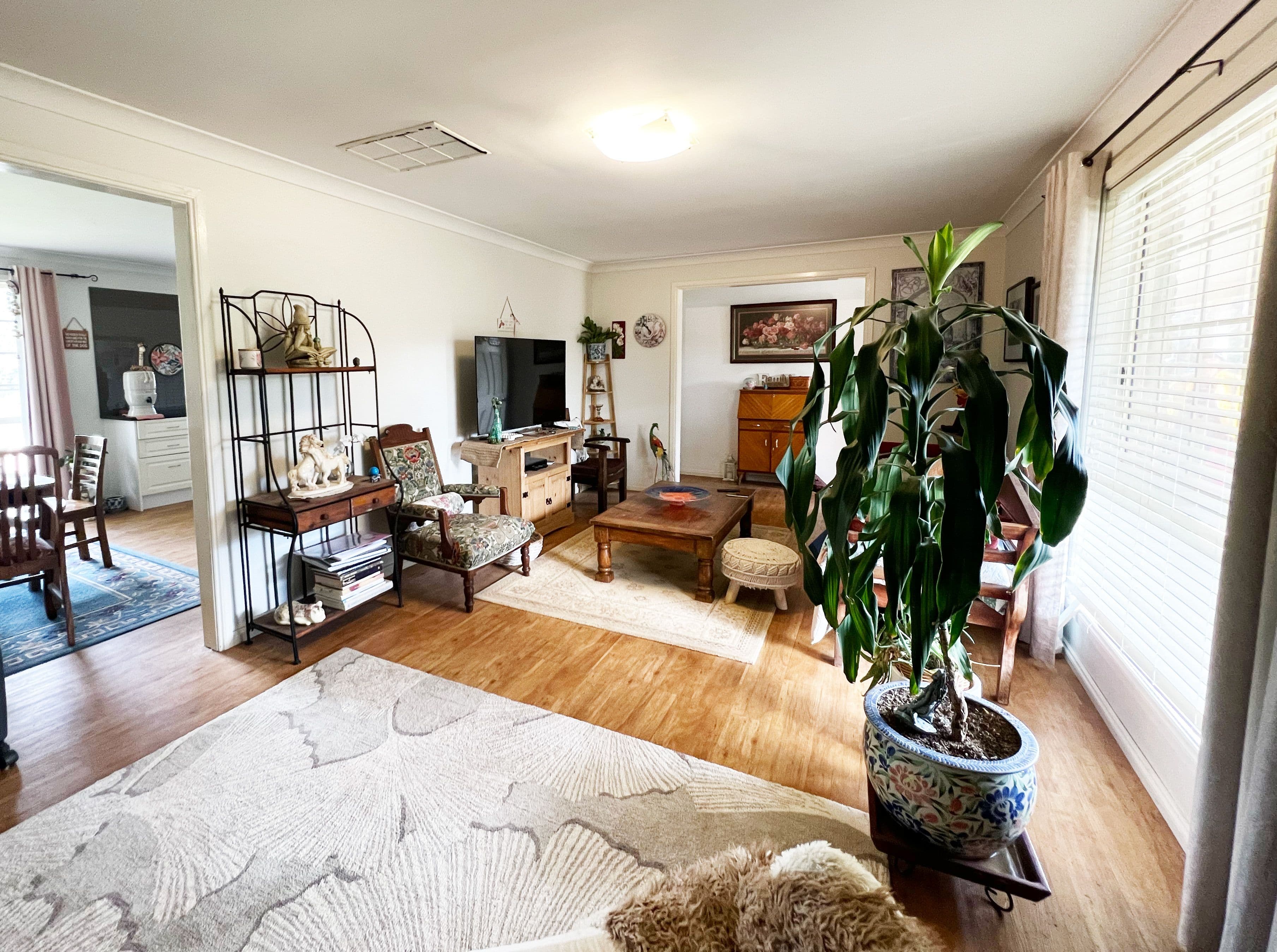 11 Thames Street, Forbes NSW 2871, Forbes - Thumbnail 3