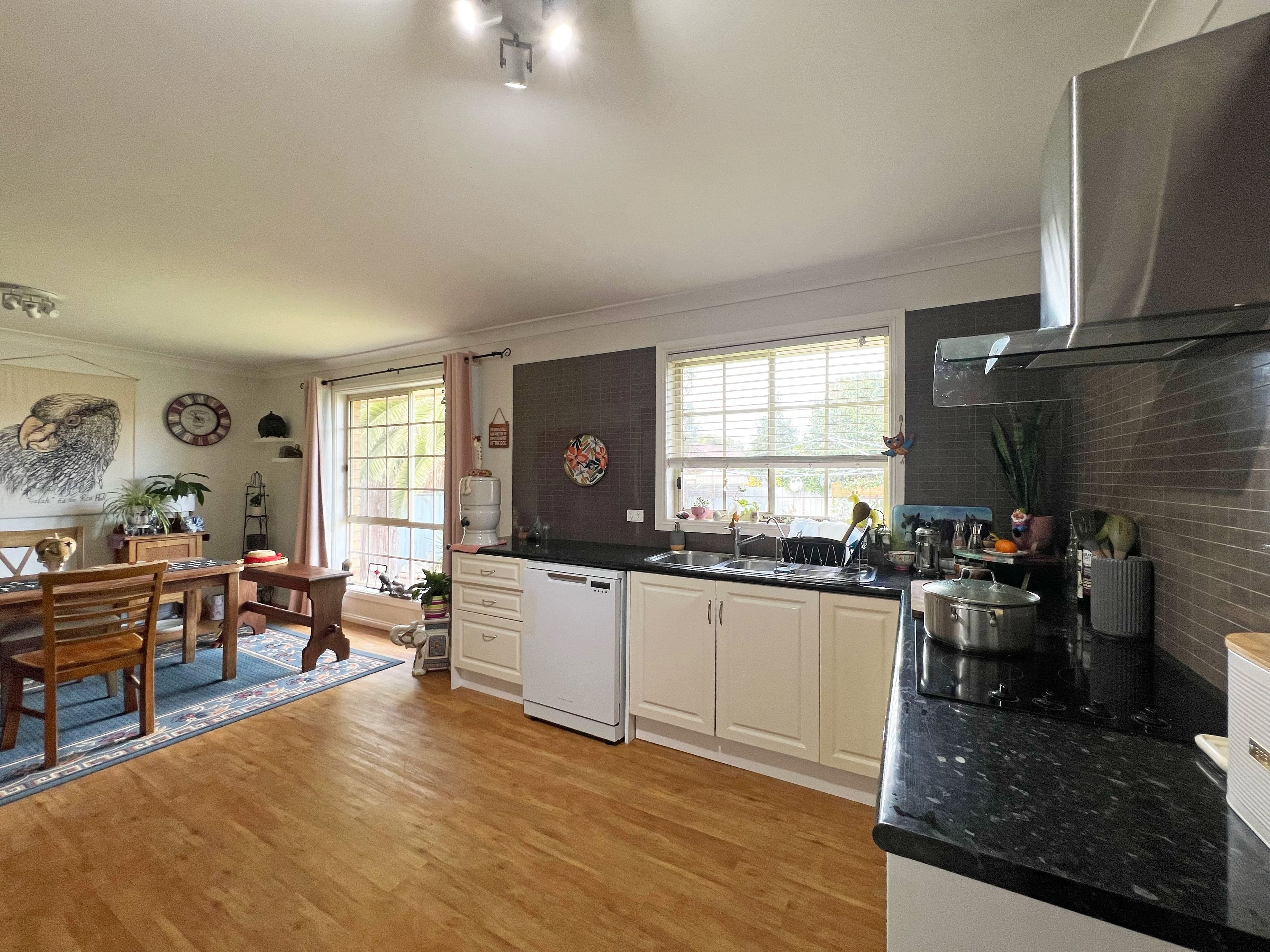 11 Thames Street, Forbes NSW 2871, Forbes - Thumbnail 7