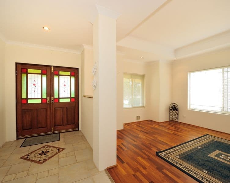 58 Fisher Street, Rockingham WA 6168, Rockingham - Thumbnail 2