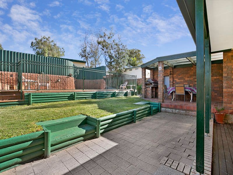 32 Fourth Avenue, LOFTUS NSW 2232, Loftus - Thumbnail 2