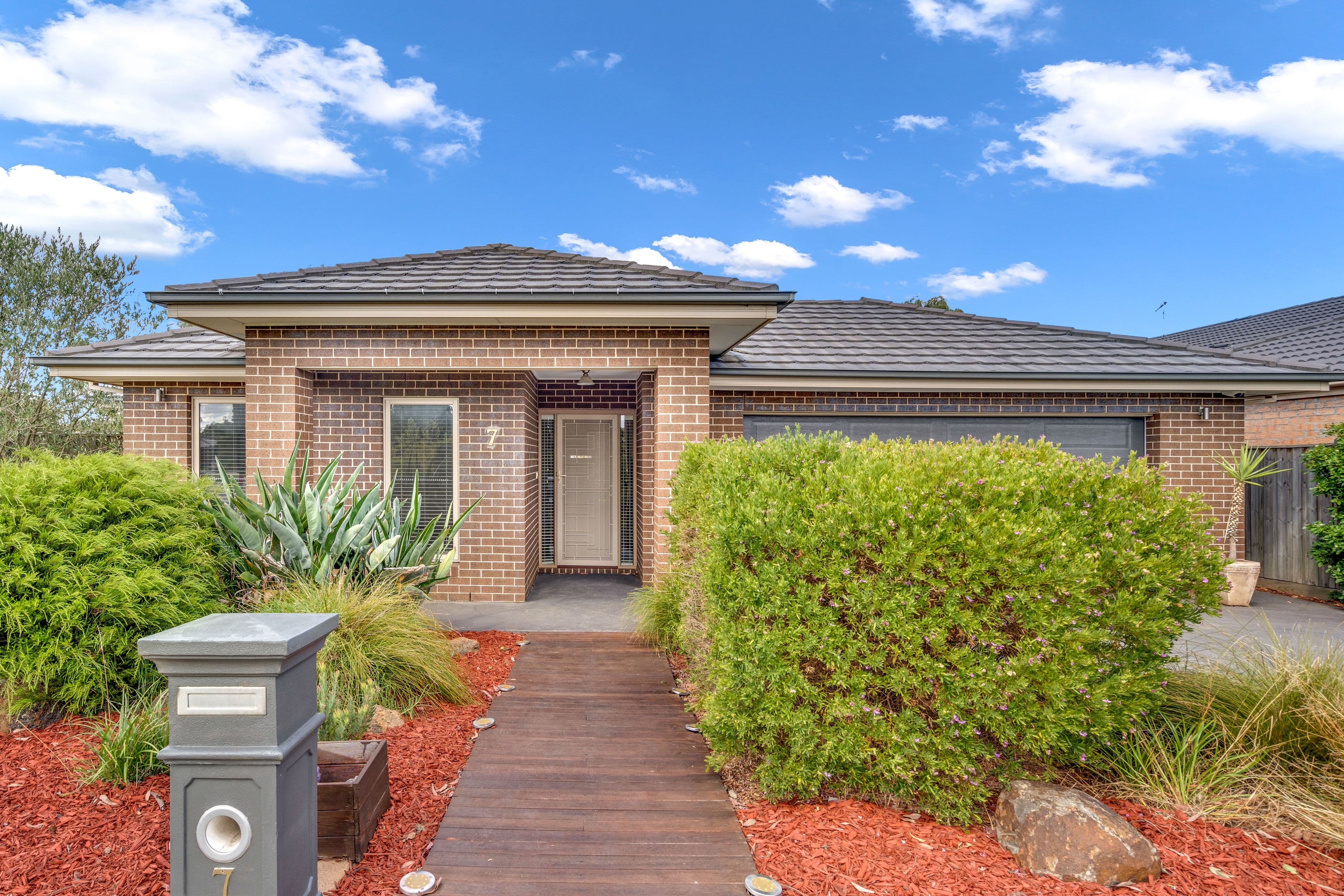 7 Sanctuary Circuit, Beveridge VIC 3753, Beveridge - Thumbnail 2