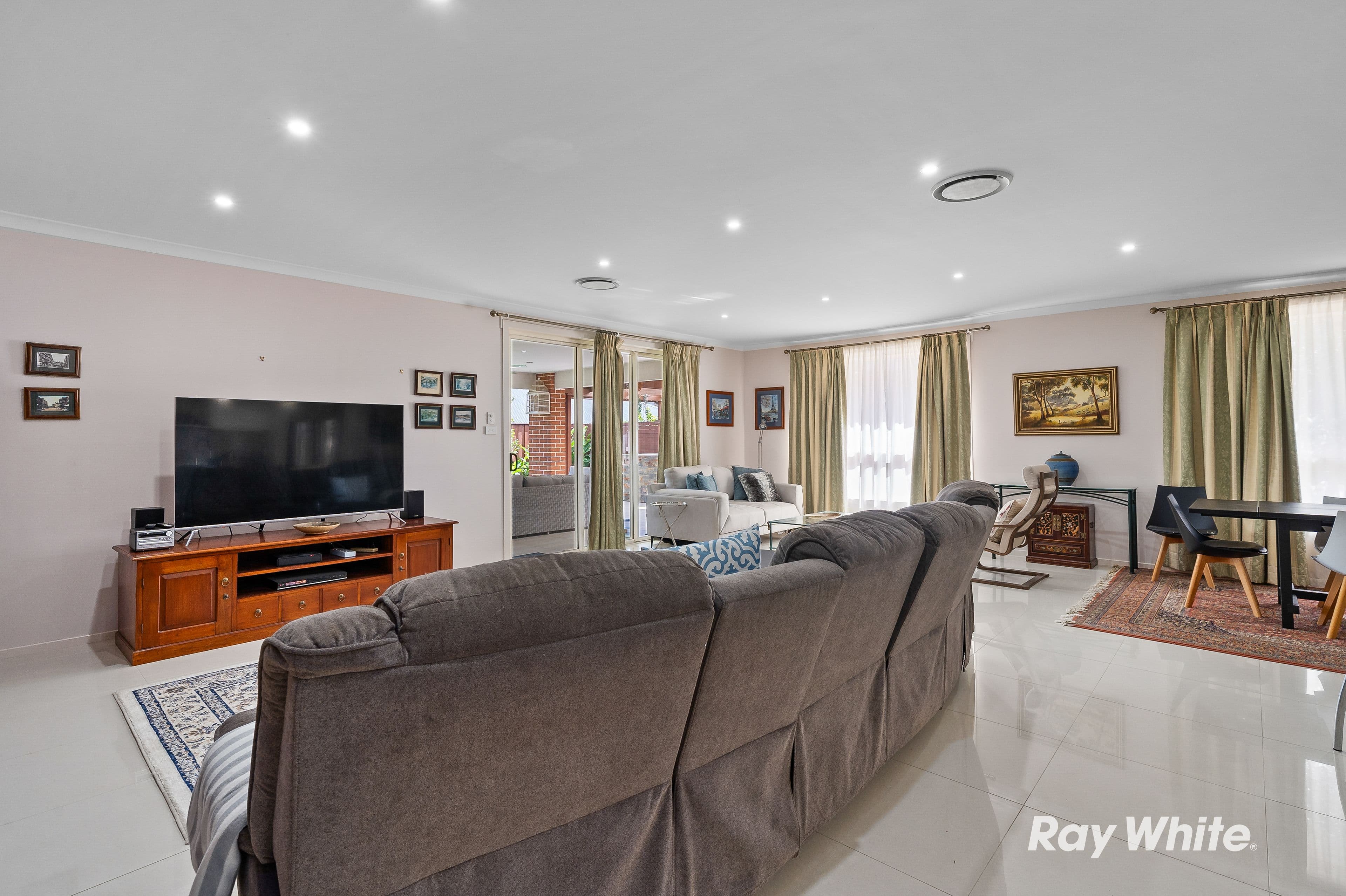 14 Burringoa Crescent, Colebee NSW 2761, Colebee - Thumbnail 7