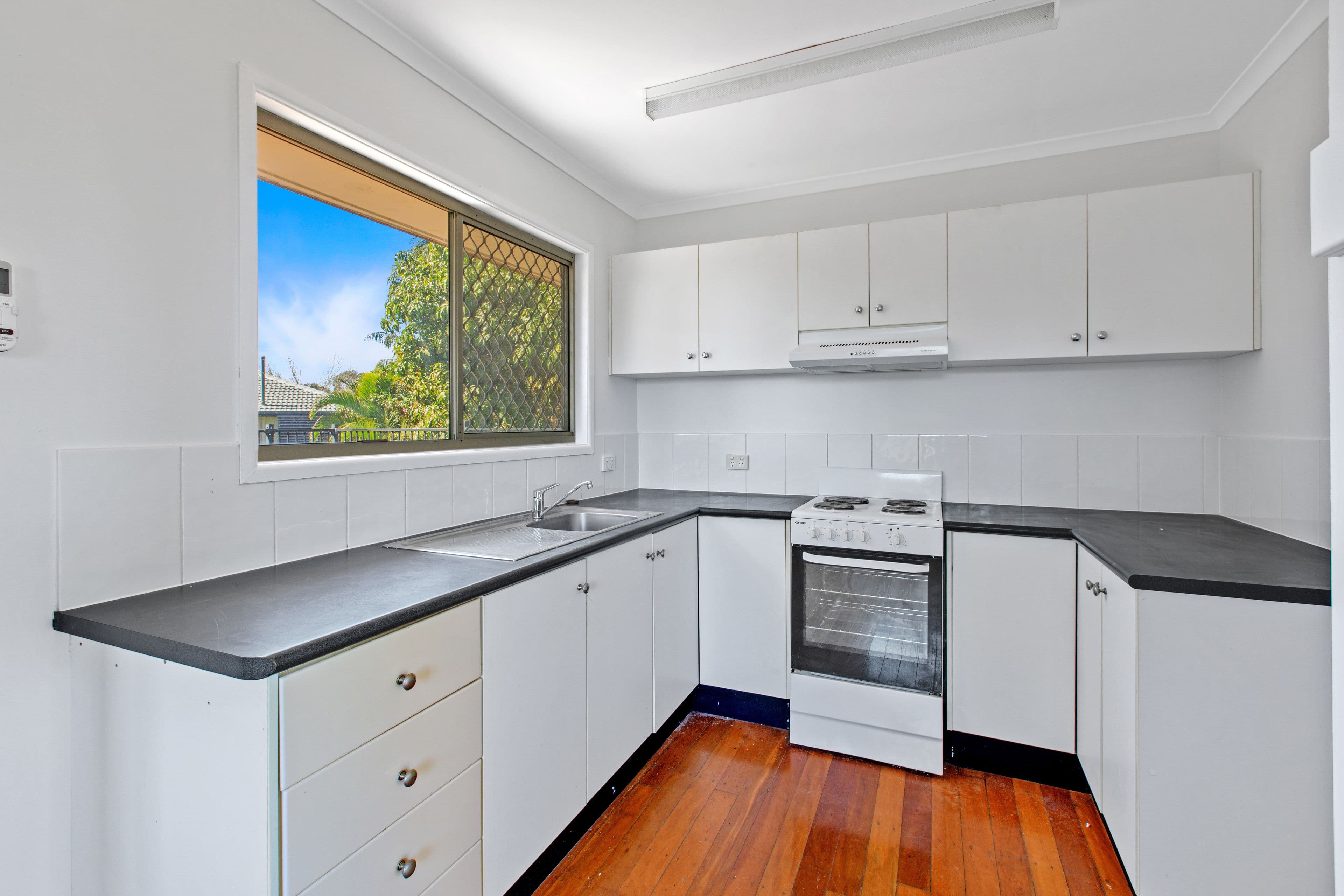 18 Somerset Street, Alexandra Hills QLD 4161, Alexandra Hills - Thumbnail 2