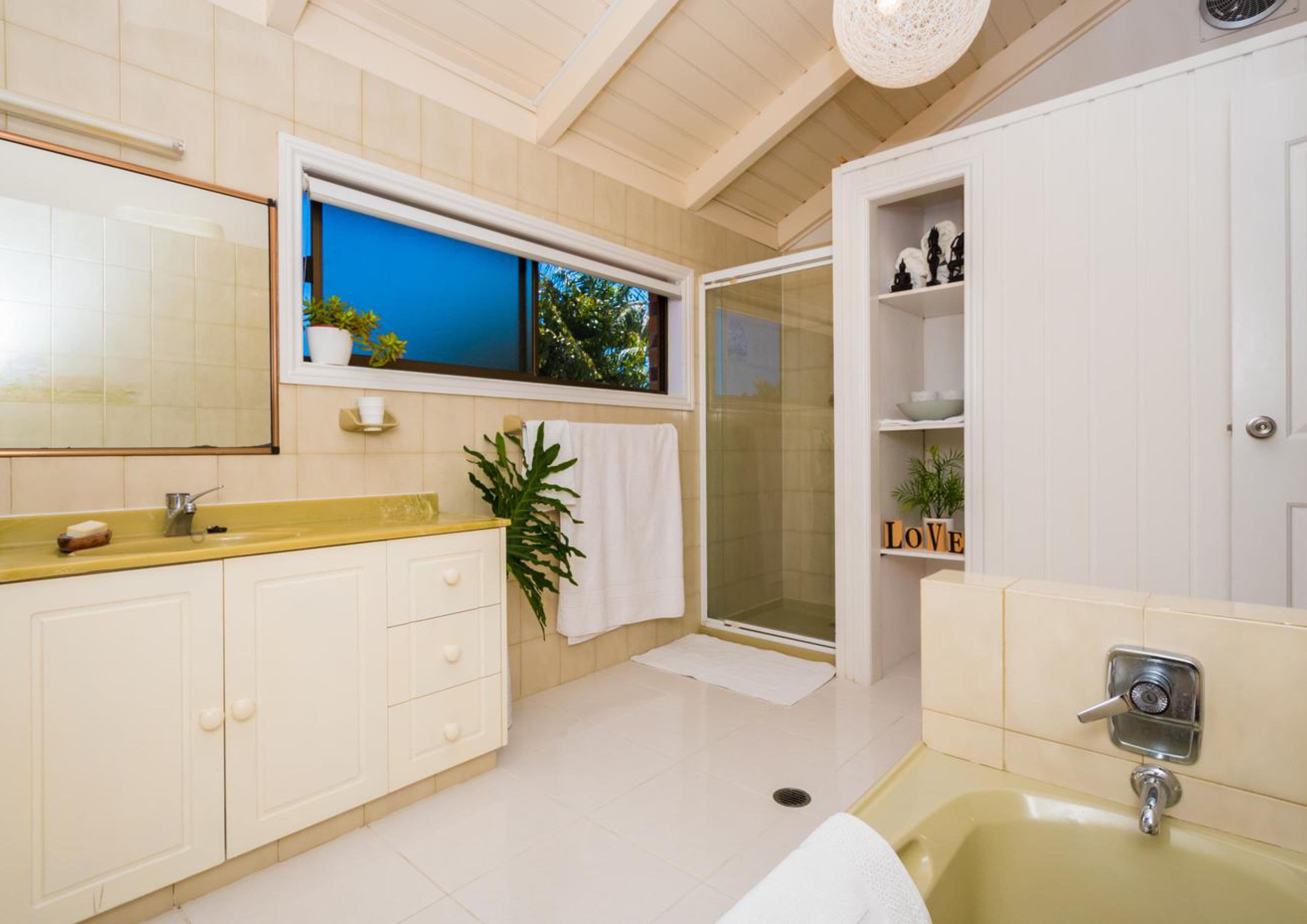 14 Lancelin Drive, Mermaid Waters QLD 4218, Mermaid Waters - Thumbnail 6