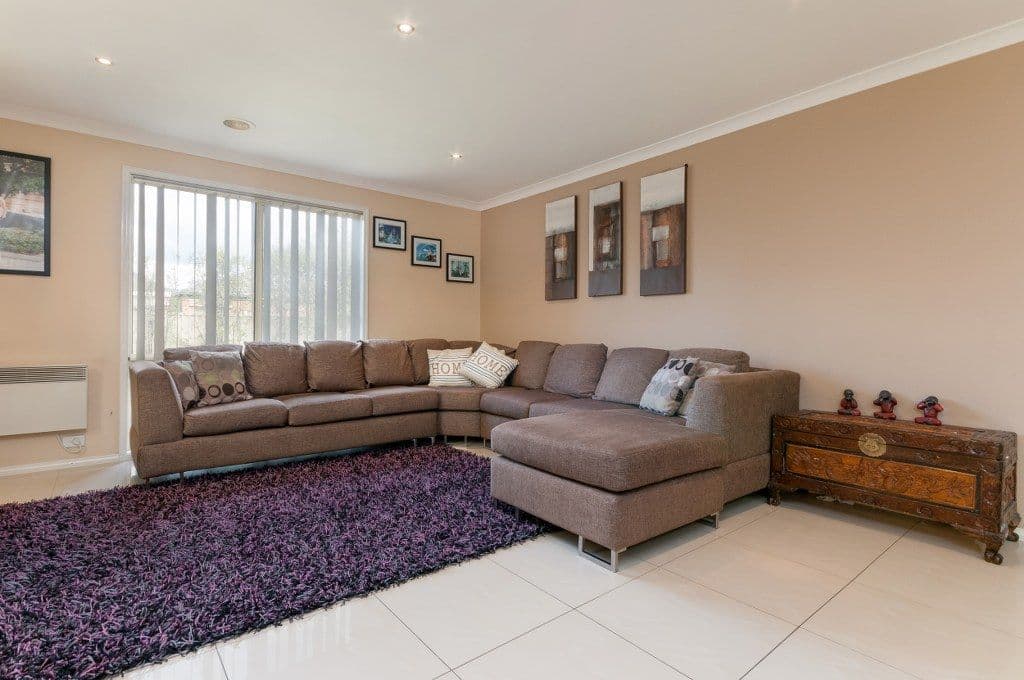 18 Malabar Street, ROXBURGH PARK VIC 3064, Roxburgh Park - Thumbnail 6