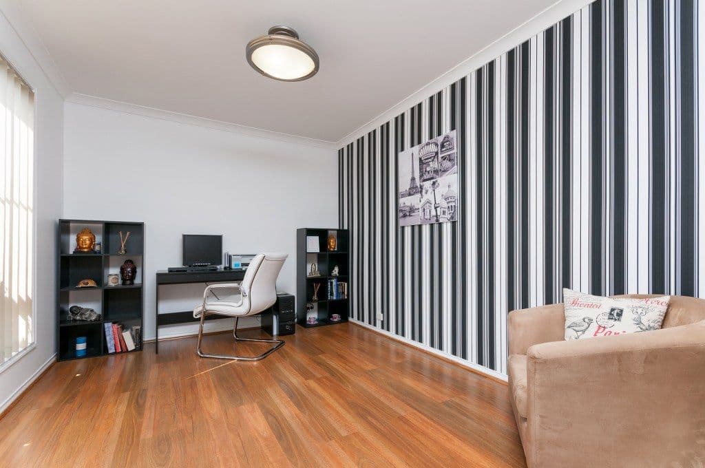 18 Malabar Street, ROXBURGH PARK VIC 3064, Roxburgh Park - Thumbnail 8