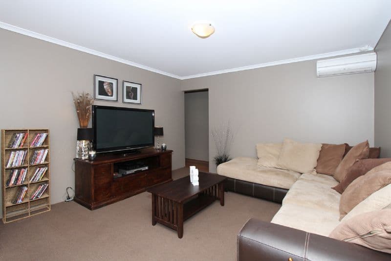 35 Conder Way, SOUTHERN RIVER WA 6110, Southern River - Thumbnail 4