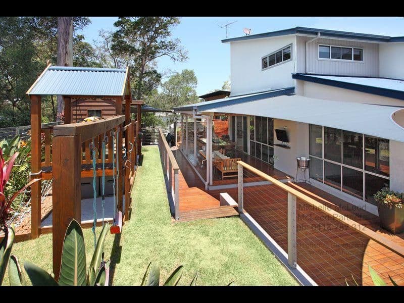 28 Lomandra Place, CHAPEL HILL QLD 4069, Chapel Hill - Thumbnail 2