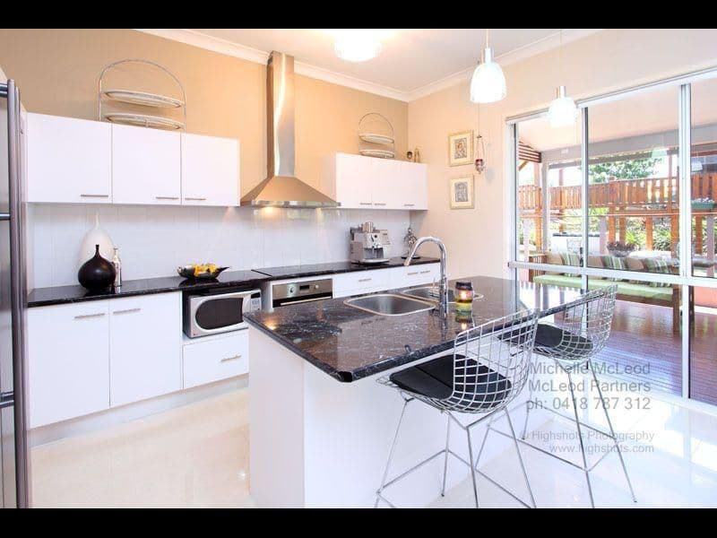 28 Lomandra Place, CHAPEL HILL QLD 4069, Chapel Hill - Thumbnail 6