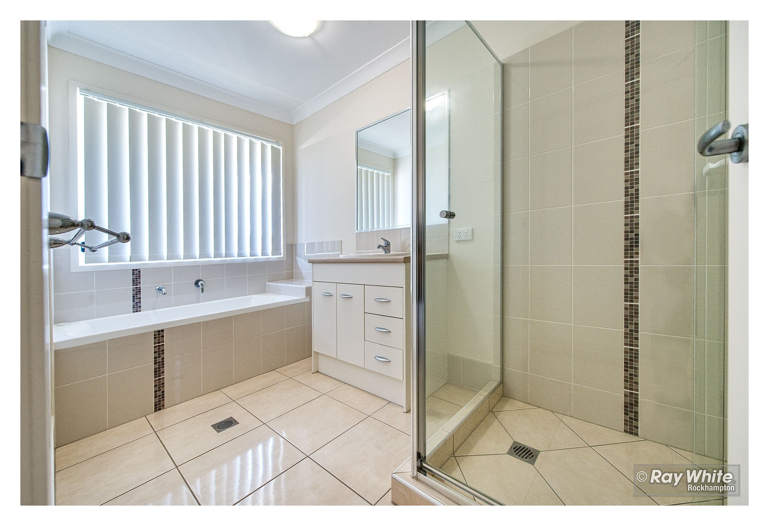 8 Jardine Court, Gracemere QLD 4702, Gracemere - Thumbnail 3