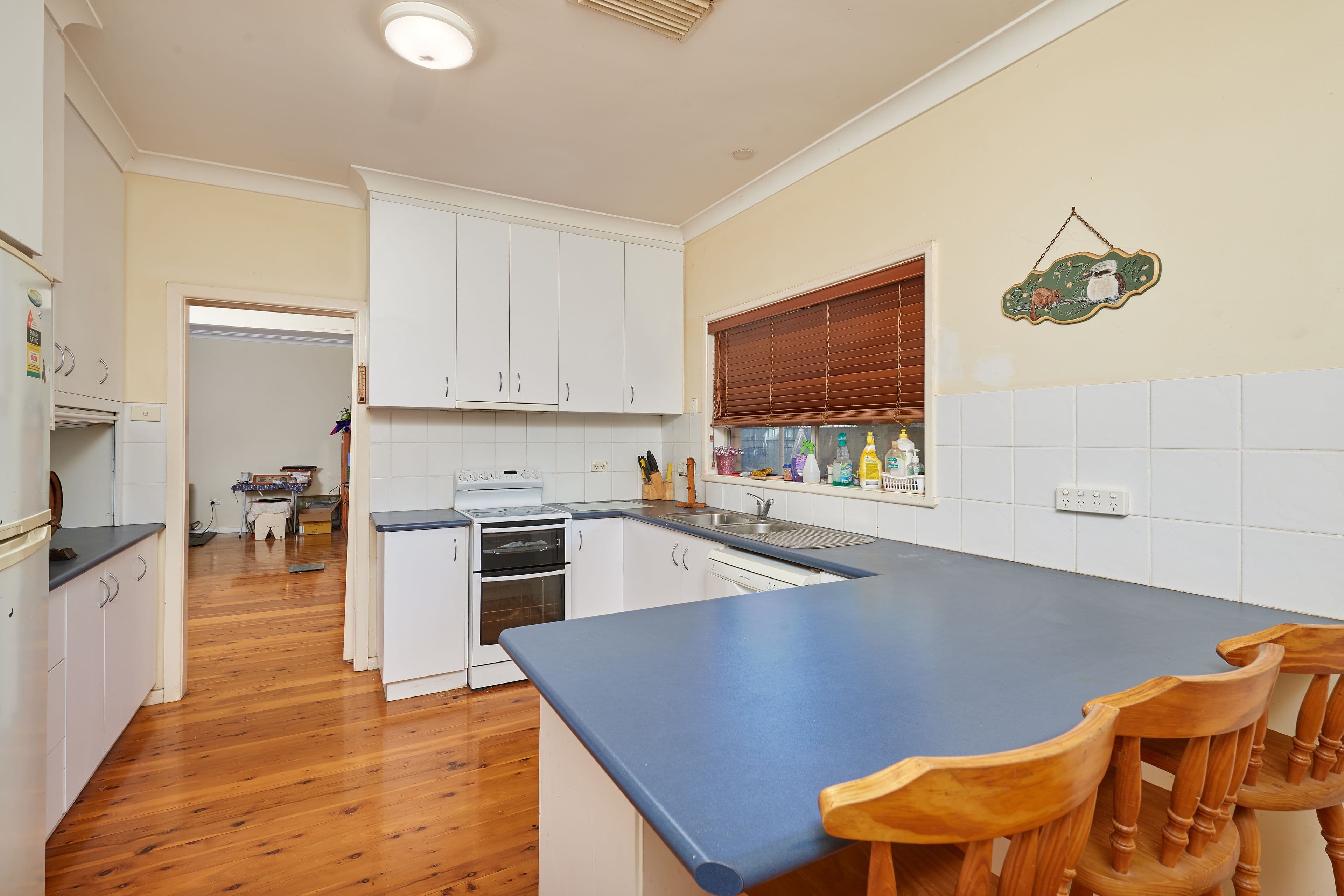 41 Cowabbie Street, Coolamon NSW 2701, Coolamon - Thumbnail 2