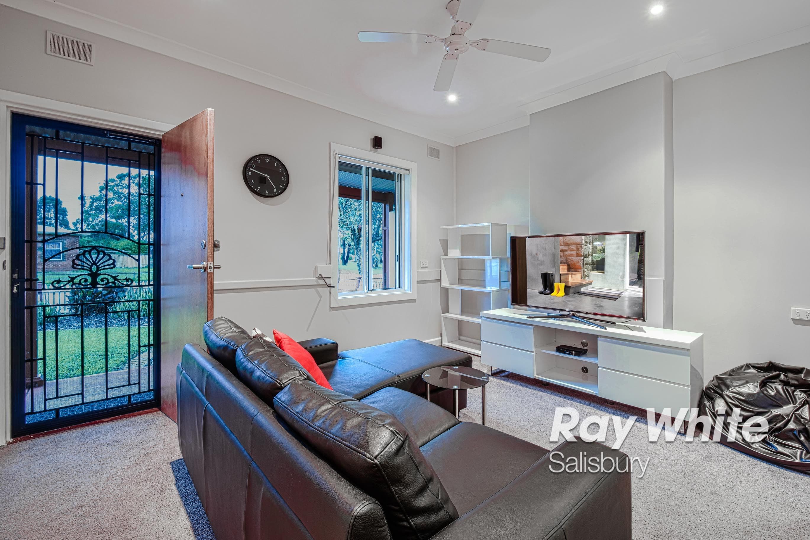 5 Ludwell Avenue, Salisbury North SA 5108, Salisbury North - Thumbnail 3
