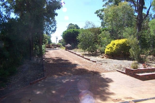 40 Kadina Road, GOOSEBERRY HILL WA 6076, Gooseberry Hill - Thumbnail 3