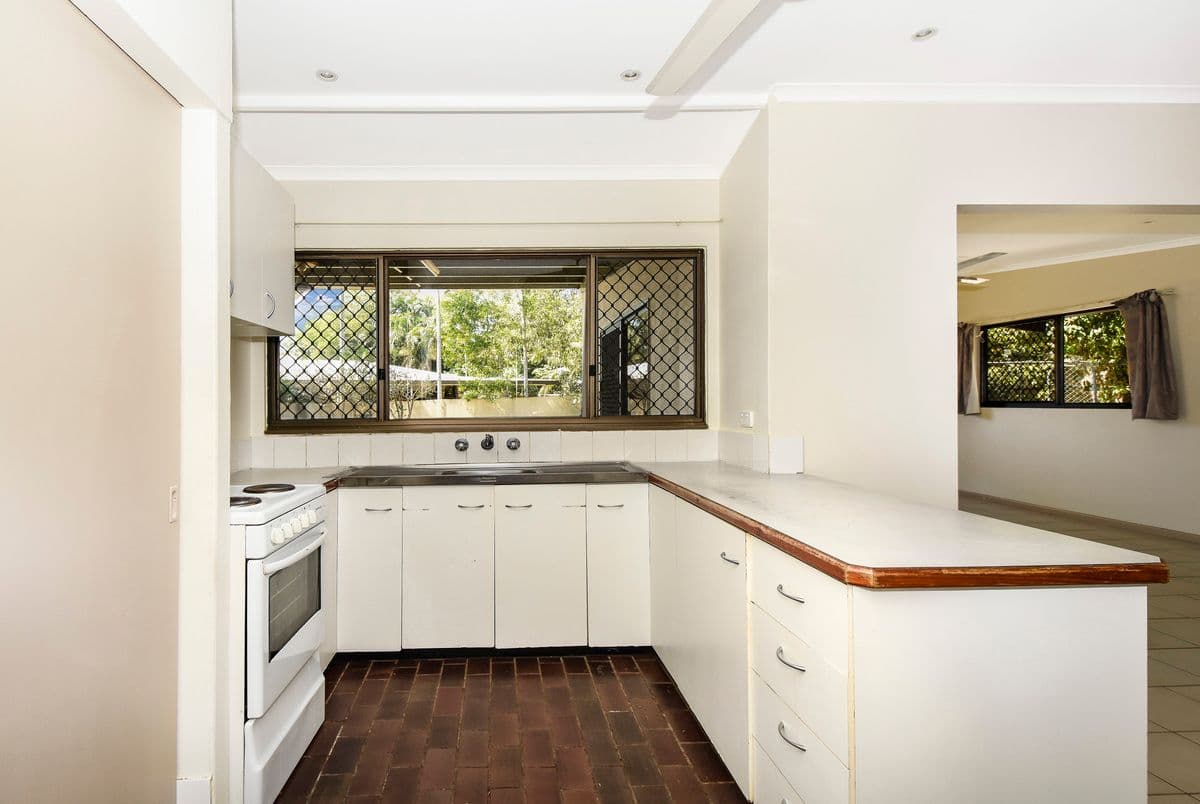 59 Mistletoe Circuit, Karama NT 0812, Karama - Thumbnail 2