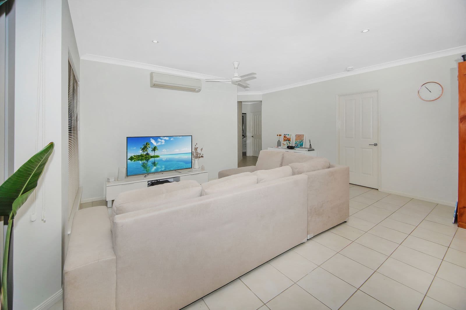77 Roberts Drive, TRINITY BEACH QLD 4879, Trinity Beach - Thumbnail 5