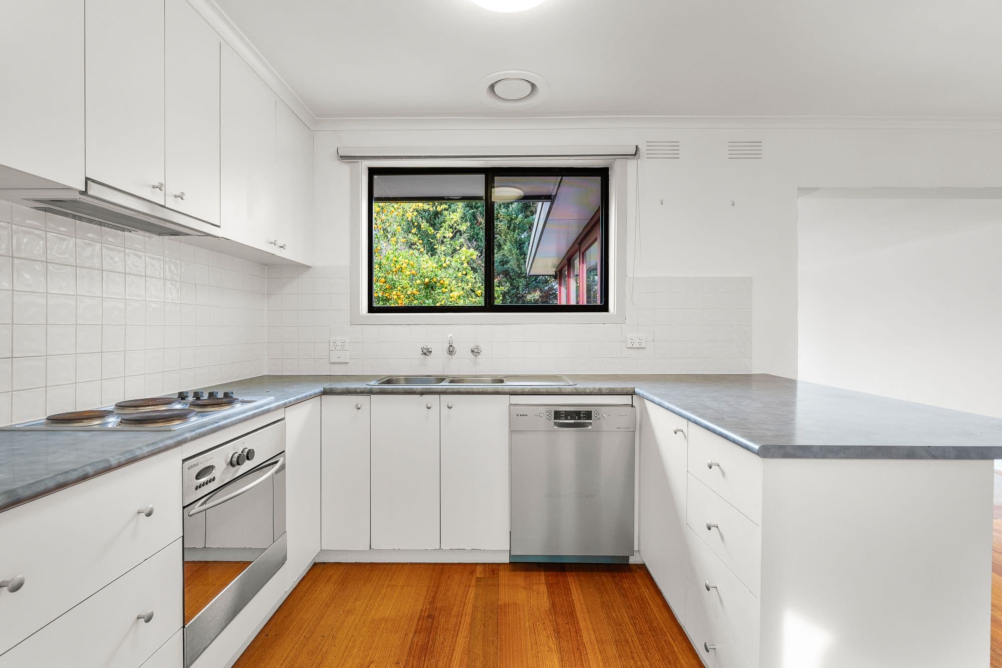 3 Thorpe Avenue, Hoppers Crossing VIC 3029, Hoppers Crossing - Thumbnail 4