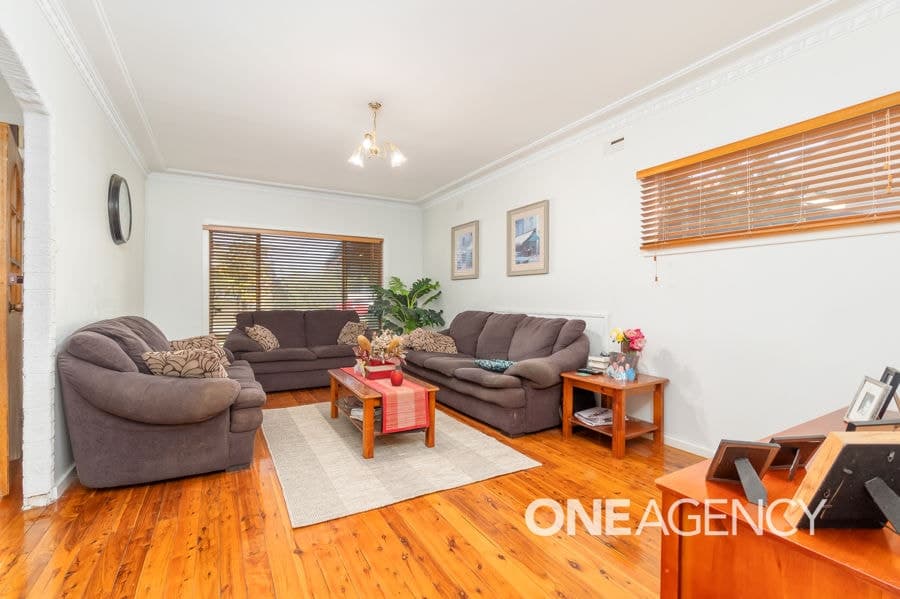 13 COCHRANE Street, Kooringal, Kooringal - Thumbnail 4