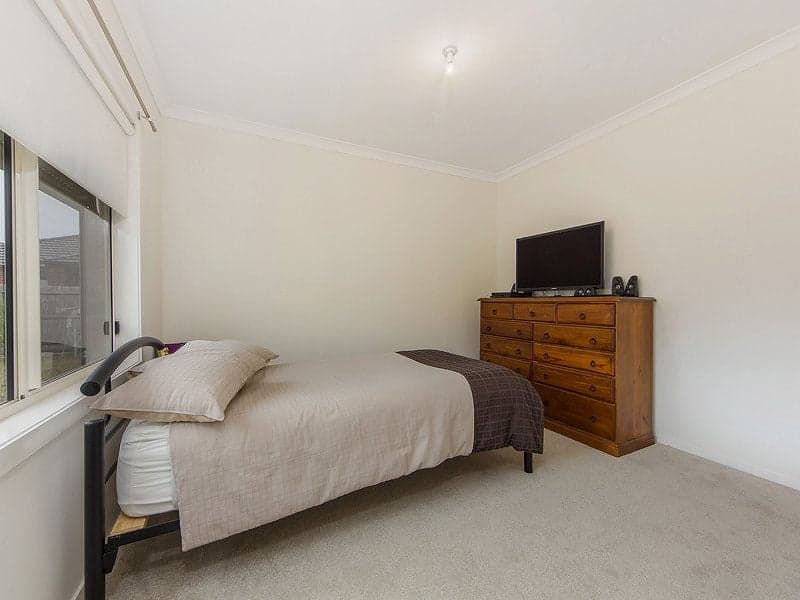 8 Kingston Drive, Taylors Hill - Thumbnail 8