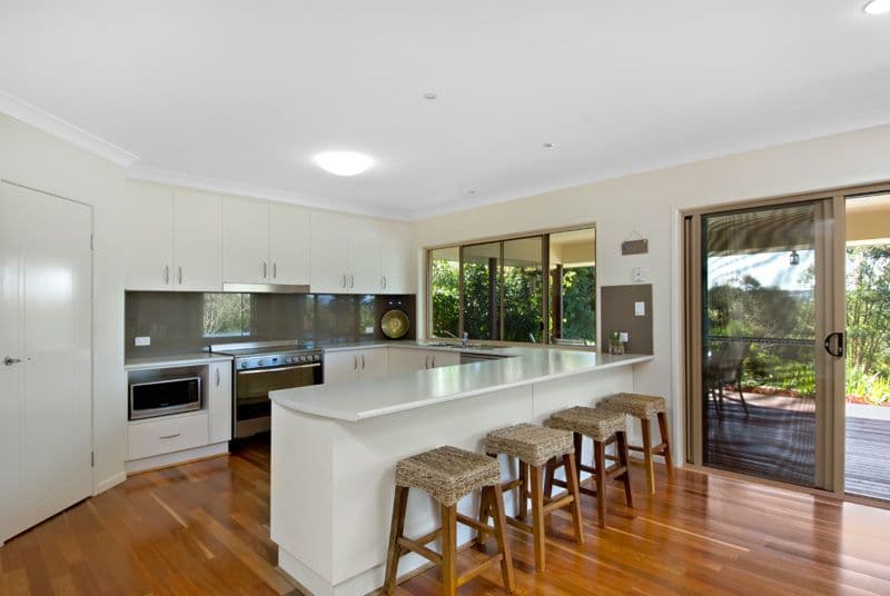 1 Towen View Court, TOWEN MOUNTAIN QLD 4560, Towen Mountain - Thumbnail 4